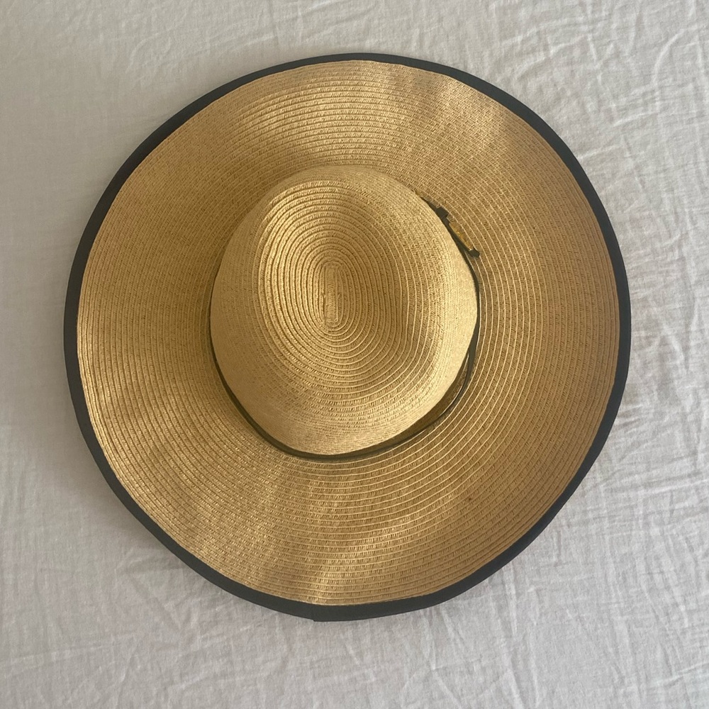 Calvin Klein Classic Women’s Straw Wide Brim Sun Hat w/ Black Trim & Buckle